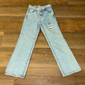 Levi’s high waisted cropped flare jeans size 25x27
